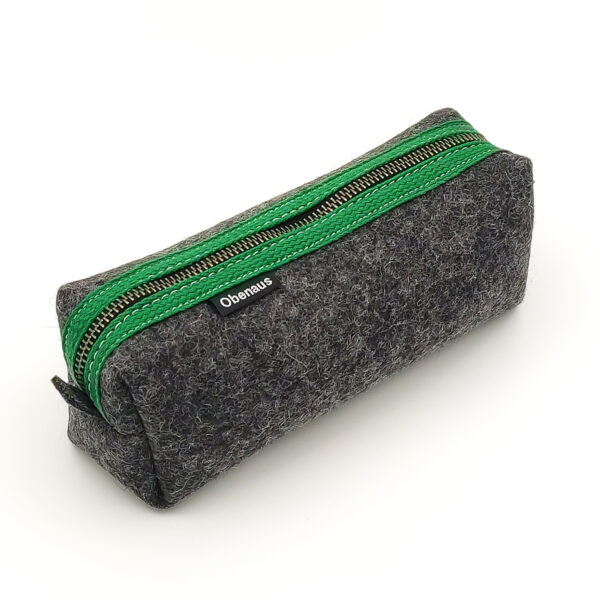 Pennal – Anthrazit – Borte Grün