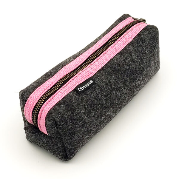 Pennal – Anthrazit – Borte Pink